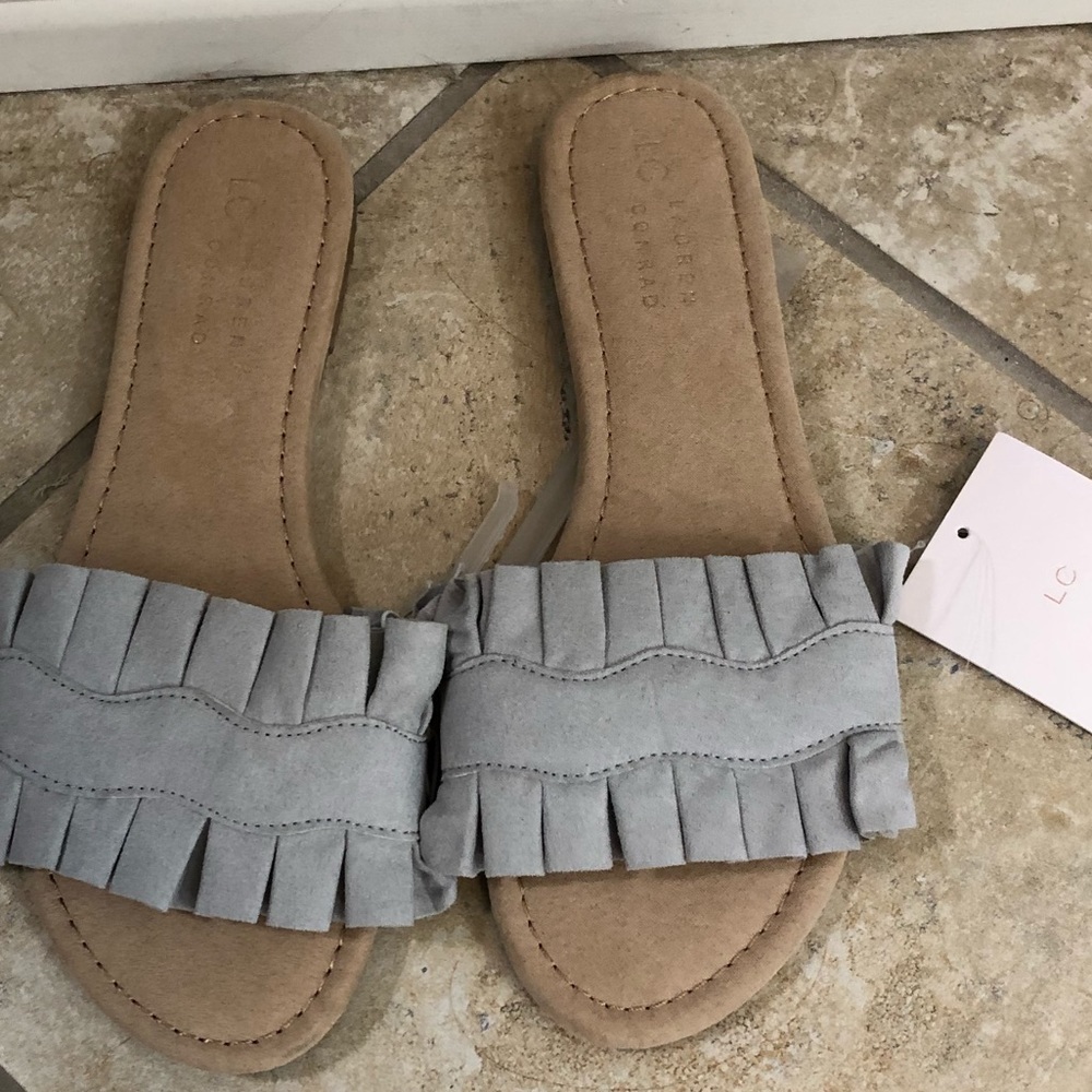 NWT gray sandals
